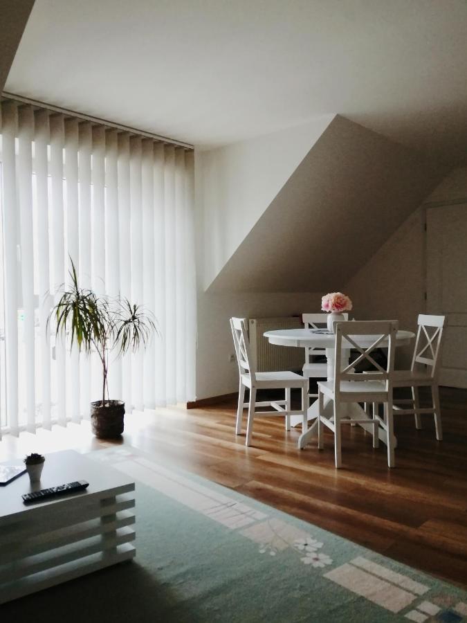 Apartman Pri Parku Sered' Экстерьер фото