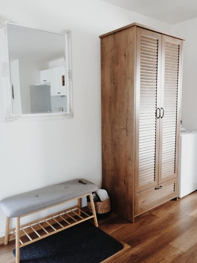 Apartman Pri Parku Sered' Экстерьер фото